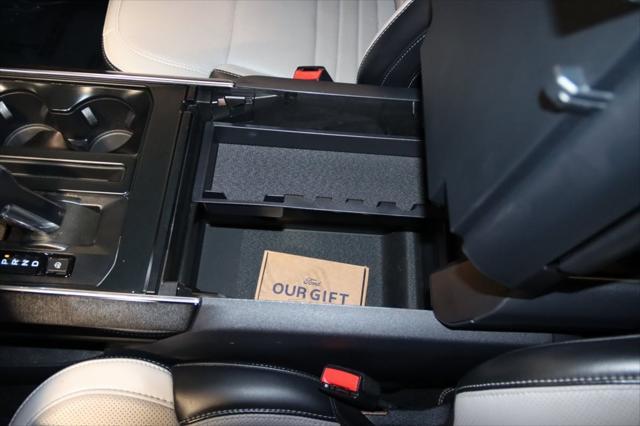 Photo of 2023 Avalanche Ford F-150 Lightning
