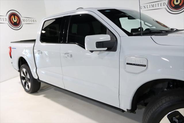 Photo of 2023 Avalanche Ford F-150 Lightning