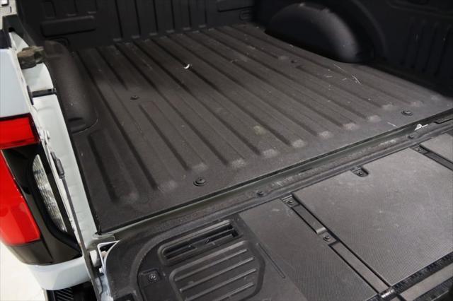 Photo of 2023 Avalanche Ford F-150 Lightning