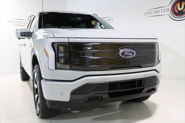 Photo of 2023 Avalanche Ford F-150 Lightning