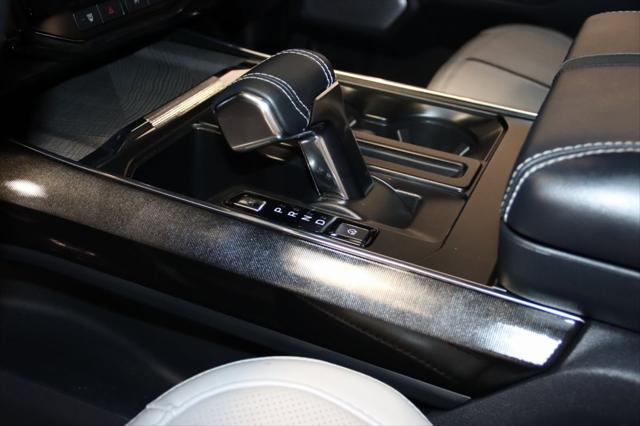 Photo of 2023 Avalanche Ford F-150 Lightning