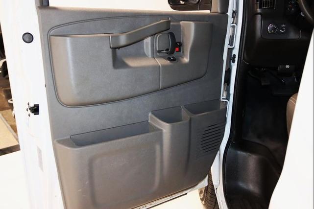 Photo of 2019 Summit White Chevrolet Express 2500
