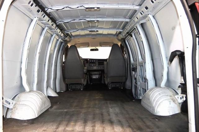 Photo of 2019 Summit White Chevrolet Express 2500