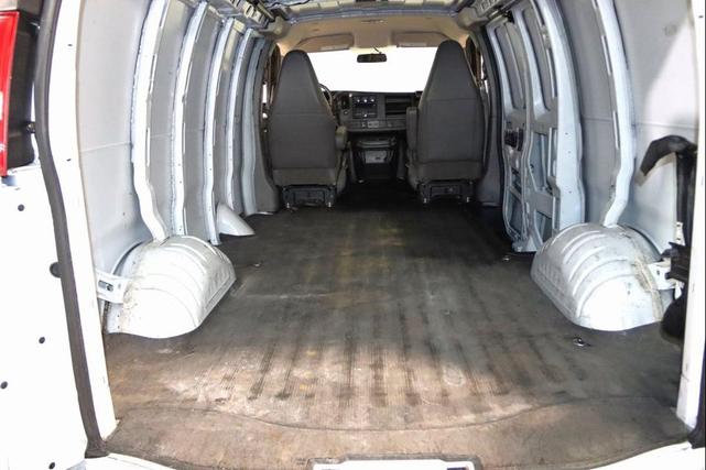 Photo of 2019 Summit White Chevrolet Express 2500