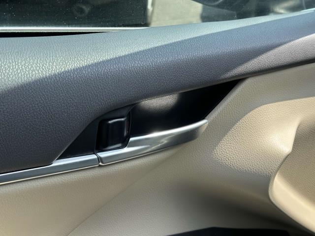 Photo of 2021 Predawn Gray Mica Toyota Camry