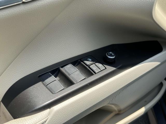Photo of 2021 Predawn Gray Mica Toyota Camry