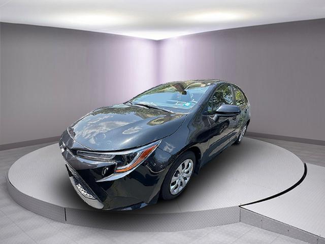 Photo of 2022 Black Sand Pearl Toyota Corolla