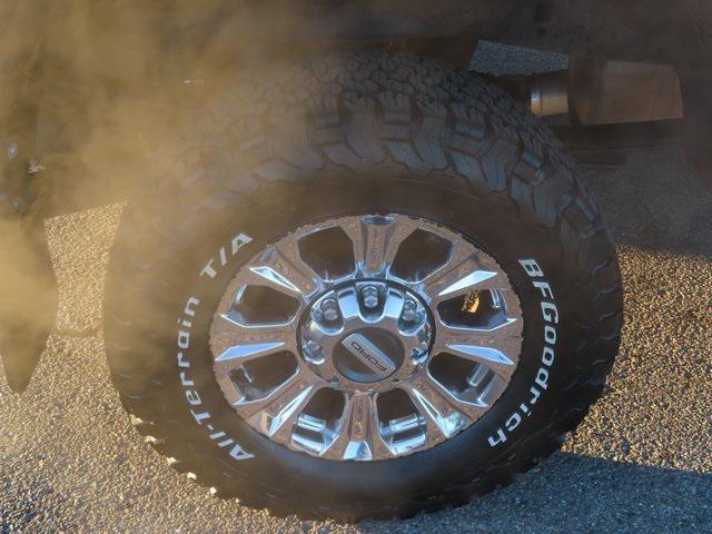 Photo of 2018 Magma Red Ford F-250