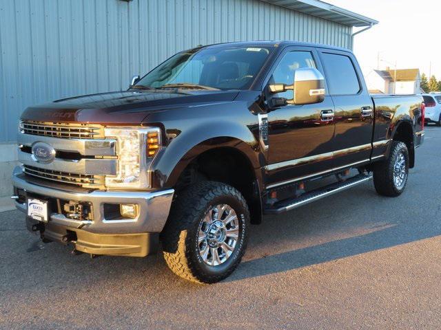 Photo of 2018 Magma Red Ford F-250