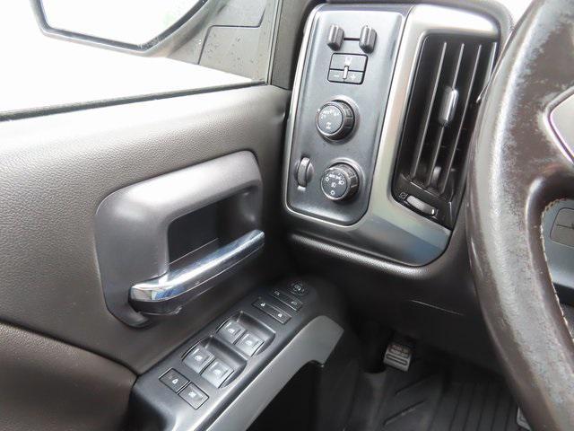 Photo of 2019 Silver Ice Metallic Chevrolet Silverado 1500