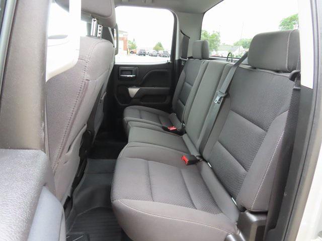 Photo of 2019 Silver Ice Metallic Chevrolet Silverado 1500