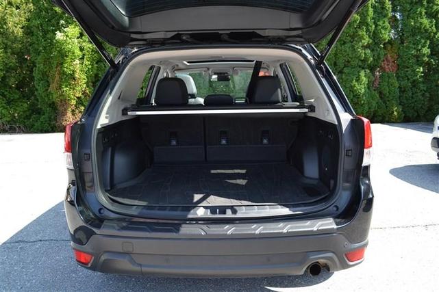 Photo of 2020 BLACK Subaru Forester