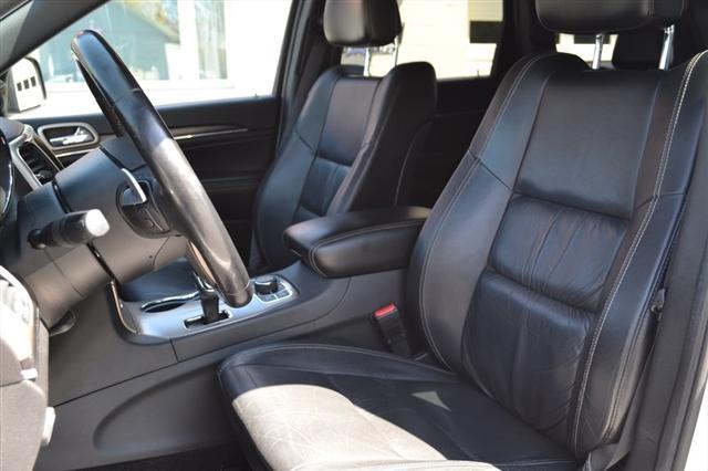 Photo of 2014 WHITE Jeep Grand Cherokee