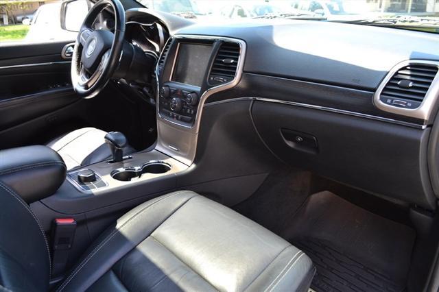 Photo of 2014 WHITE Jeep Grand Cherokee