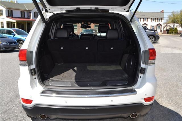 Photo of 2014 WHITE Jeep Grand Cherokee