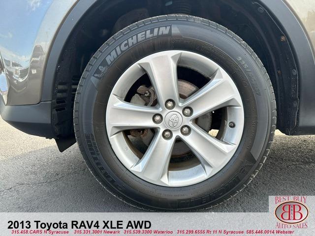 Photo of 2013 Gray Toyota RAV4