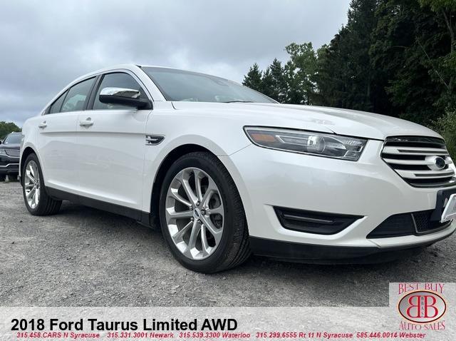 Photo of 2018 White Ford Taurus
