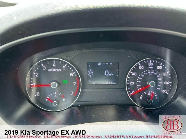 Photo of 2019 White Kia Sportage