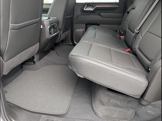 Photo of 2025 White Frost Tricoat GMC Sierra 2500