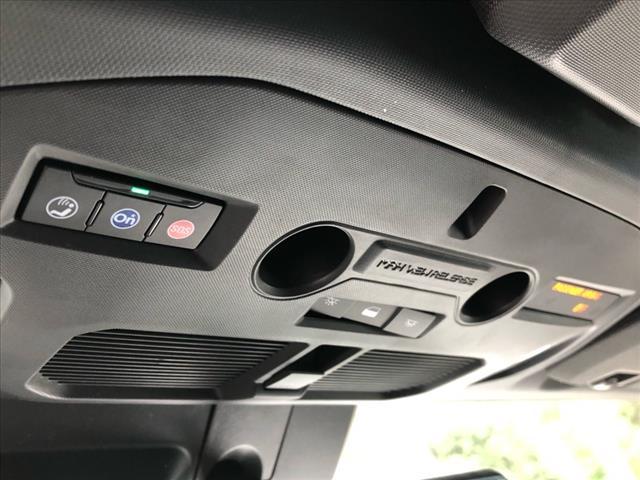 Photo of 2025 Void Black GMC HUMMER EV SUV