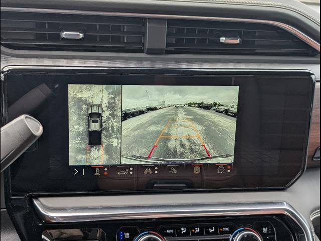 Photo of 2025 White Frost Tricoat GMC Sierra 2500