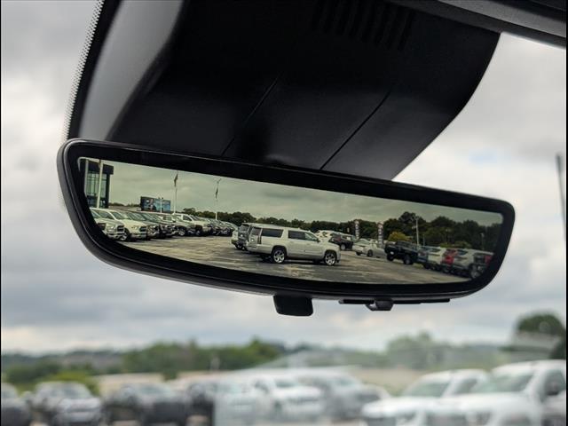 Photo of 2025 White Frost Tricoat GMC Sierra 2500