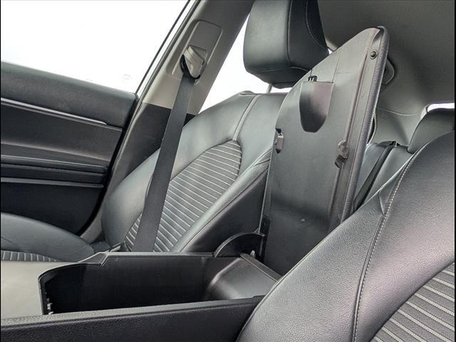 Photo of 2022 Celestial Silver Metallic 1j9 Toyota Camry