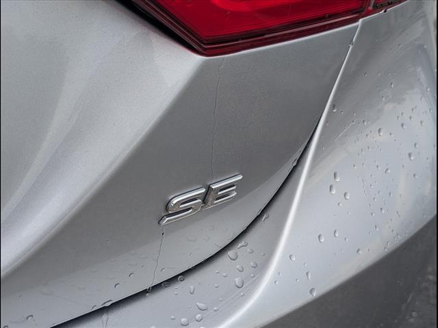 Photo of 2022 Celestial Silver Metallic 1j9 Toyota Camry
