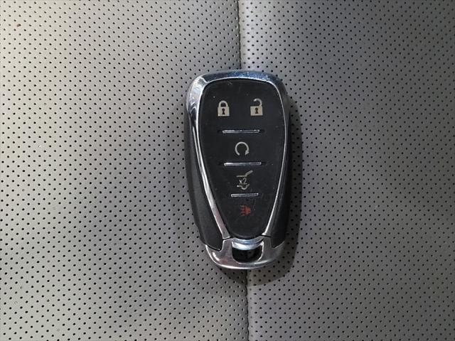 Photo of 2019 Blue Chevrolet Equinox