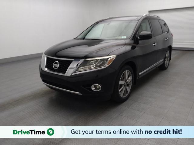 Photo of 2016 Magnetic Black Metallic Nissan Pathfinder