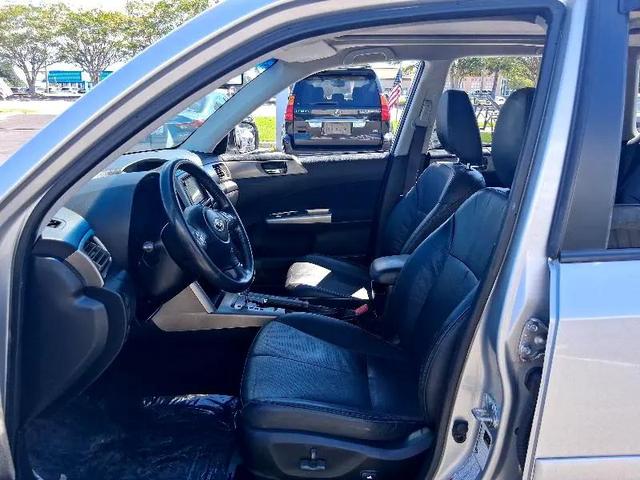 Photo of 2010 Silver Subaru Forester