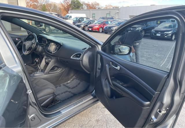 Photo of 2013 Gray Dodge Dart