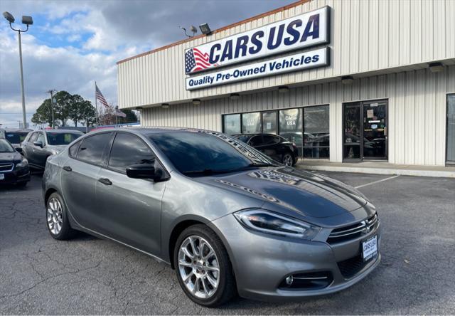 Photo of 2013 Gray Dodge Dart