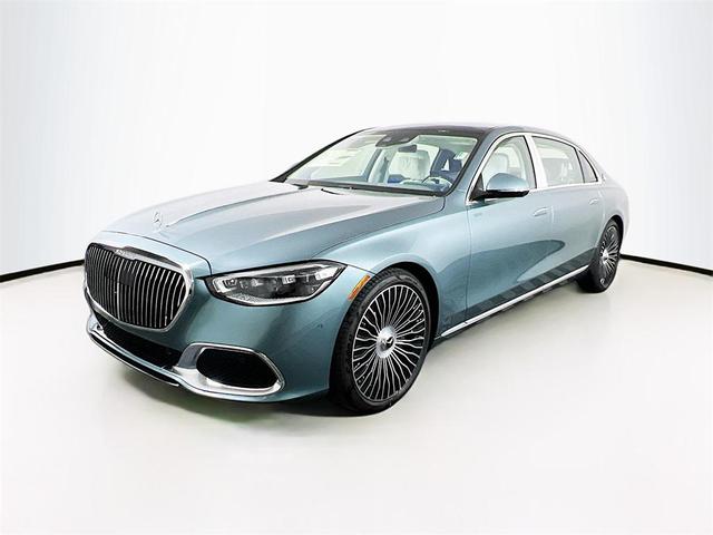 Photo of 2025 Silver Metallic Mercedes-Benz Maybach S 580