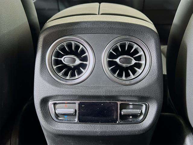 Photo of 2025 Polar White Mercedes-Benz G-Class