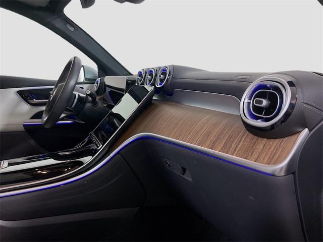 Photo of 2025 Cirrus Silver Metallic Mercedes-Benz GLC 350e