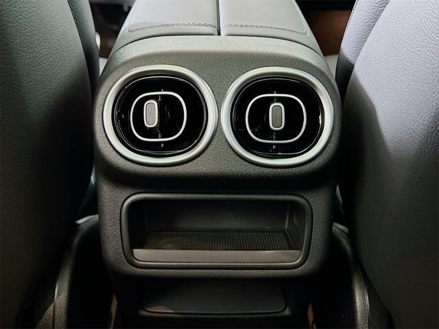 Photo of 2025 Silver Metallic Mercedes-Benz GLC 350e