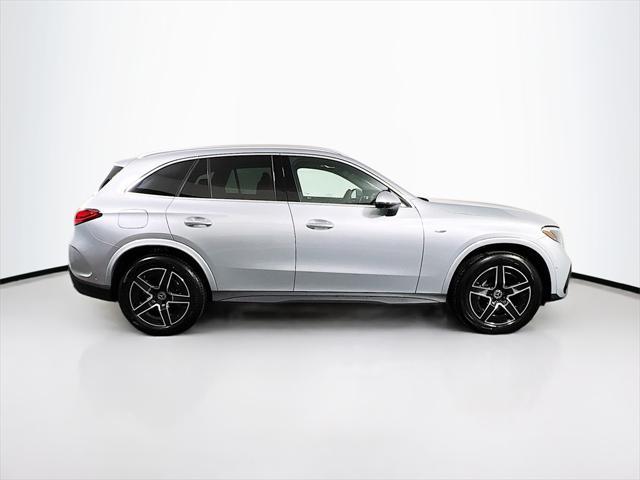 Photo of 2025 Silver Metallic Mercedes-Benz GLC 350e