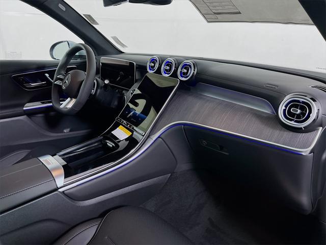 Photo of 2025 Silver Metallic Mercedes-Benz GLC 350e