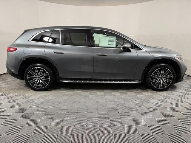 Photo of 2025 Gray Mercedes-Benz EQS 450