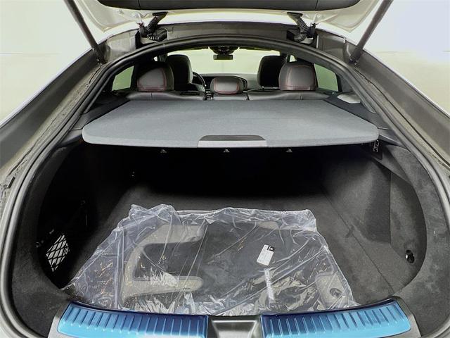 Photo of 2025 Manufaktur Moon Mercedes-Benz AMG GLE 63
