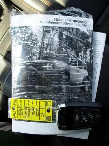 Photo of 2023 Oxford White Ford Bronco