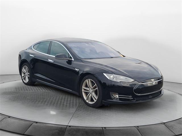 Photo of 2015 Black Tesla Model S