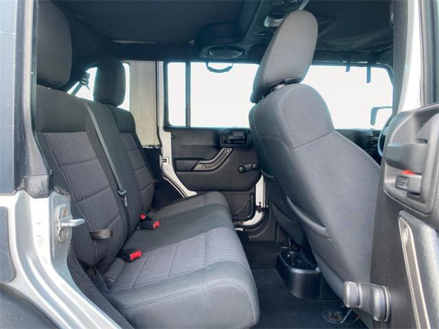 Photo of 2012 Bright Silver Metallic Clearcoat Jeep Wrangler Unlimited