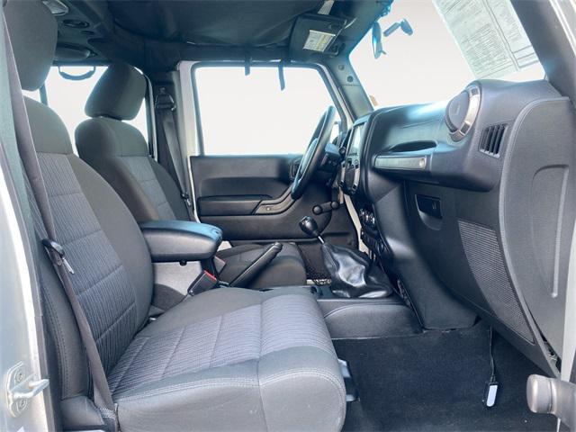 Photo of 2012 Bright Silver Metallic Clearcoat Jeep Wrangler Unlimited