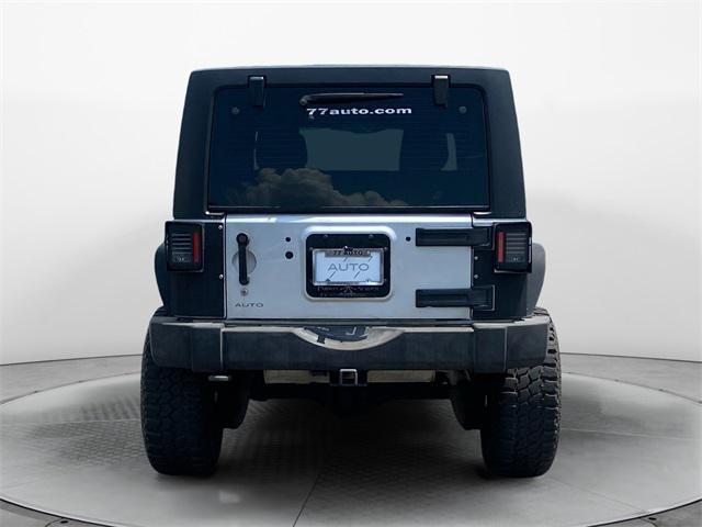 Photo of 2012 Bright Silver Metallic Clearcoat Jeep Wrangler Unlimited