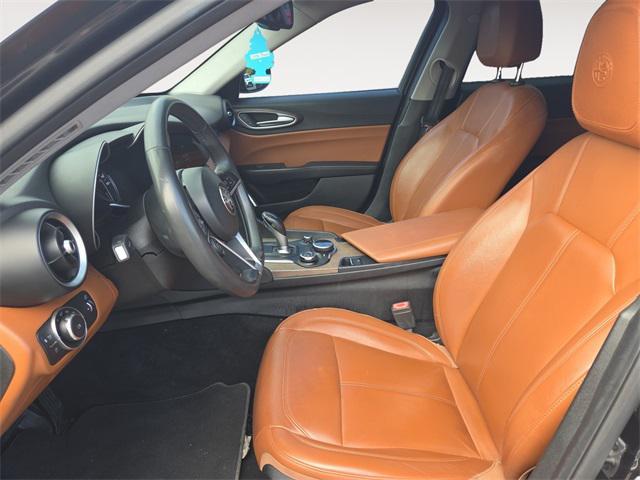 Photo of 2019 Vulcano Black Metallic Alfa Romeo Giulia