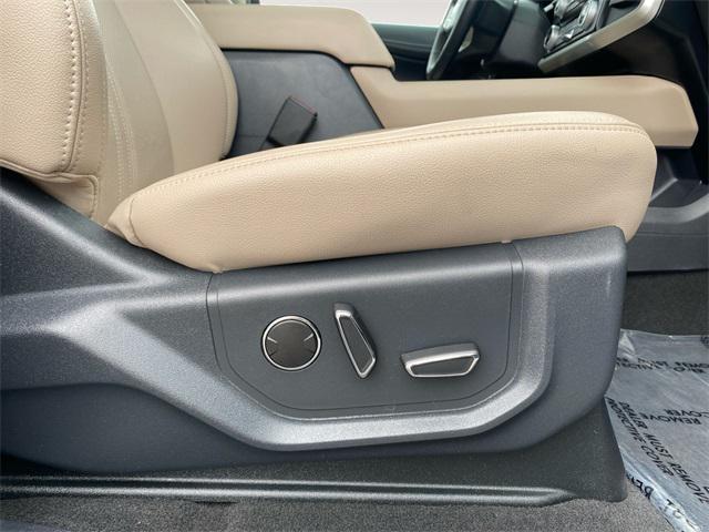 Photo of 2024 Dark Matter Gray Metallic Ford Expedition