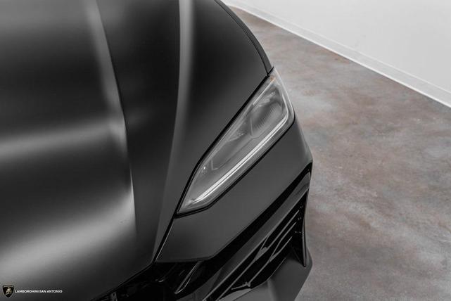 Photo of 2025 Nero Nemesis Matt Lamborghini Urus
