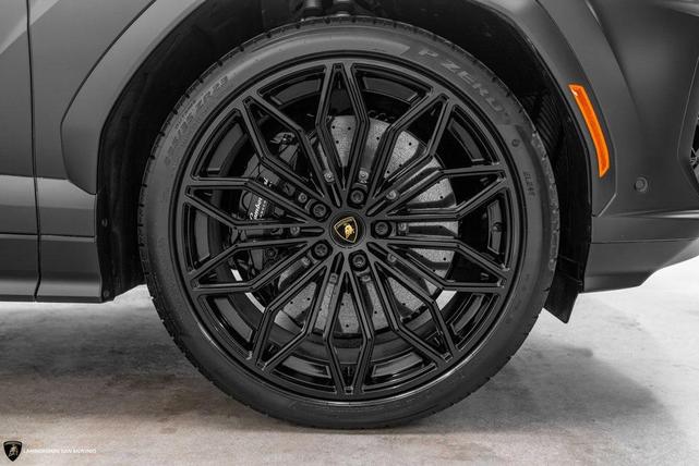 Photo of 2025 Nero Nemesis Matt Lamborghini Urus